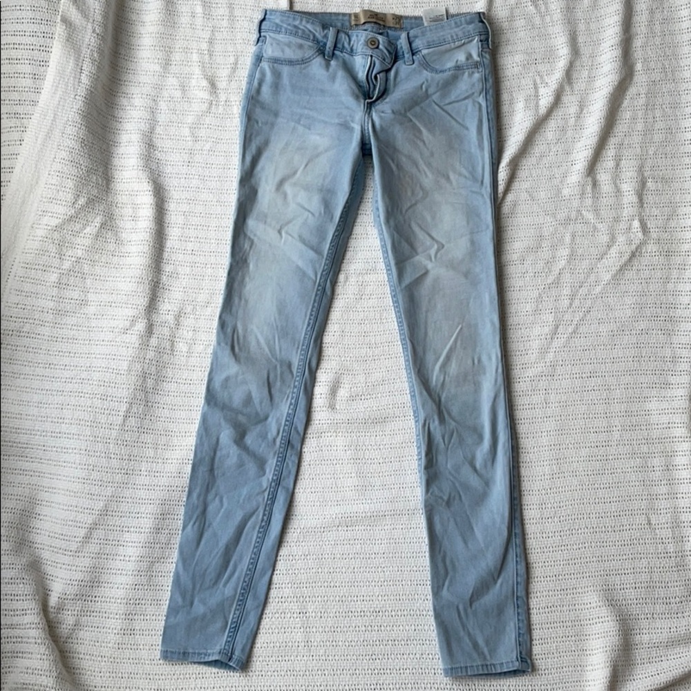 Hollister Light Wash Jean Legging